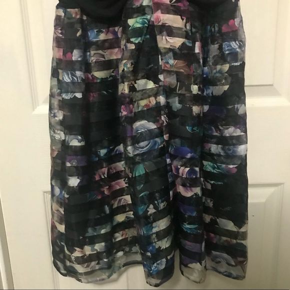 NWT $129 SL Fashions | Watercolor | Roses Stripes Organza Floral | Missy Dress - Picture 7 of 12